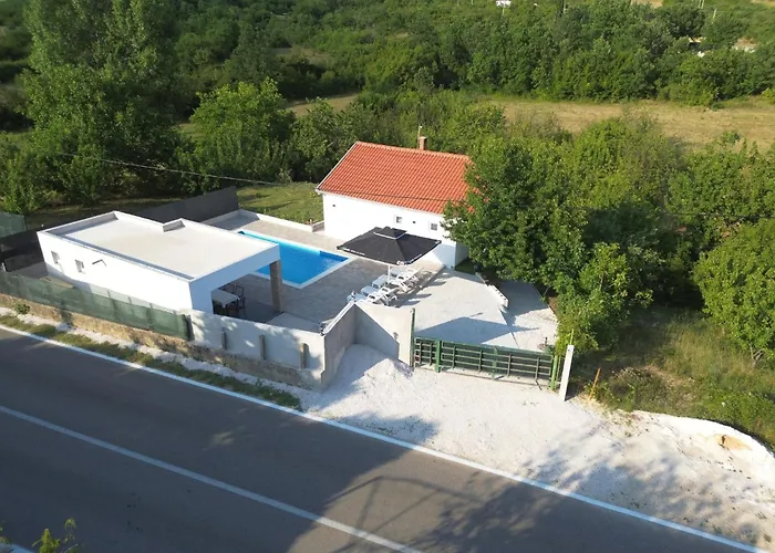 Kuca Za Odmor Rotimlja